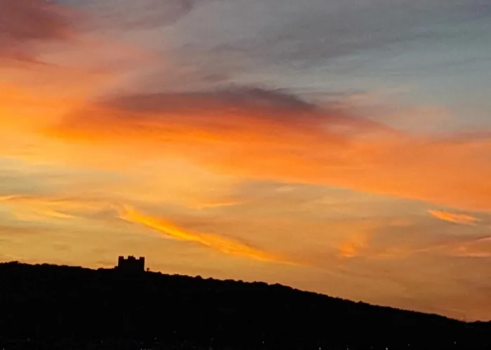 Seafront Luxury Retreat Terrace Stunning Panoramic Ocean Views Apartment