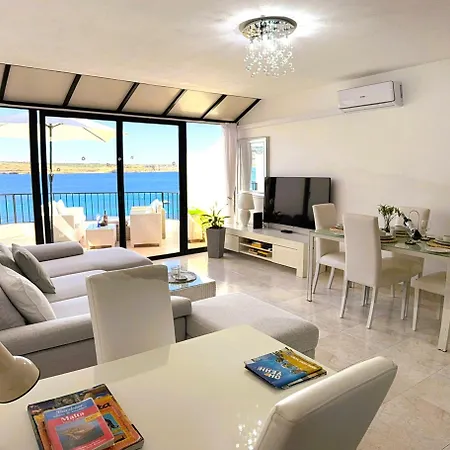 Seafront Luxury Retreat Terrace Stunning Panoramic Ocean Views Apartment Is-Sellum