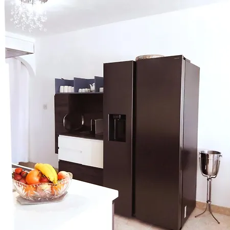 Apartman Seafront Luxury Retreat Terrace Stunning Panoramic Ocean Views