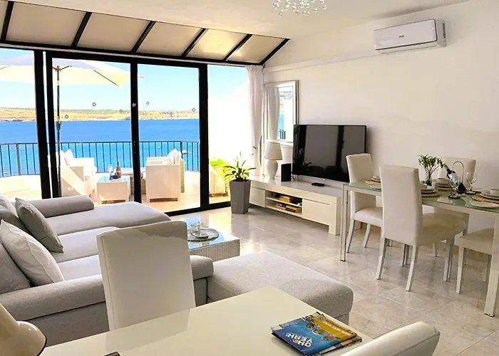 Apartamento Seafront Luxury Retreat Terrace Stunning Panoramic Ocean Views *